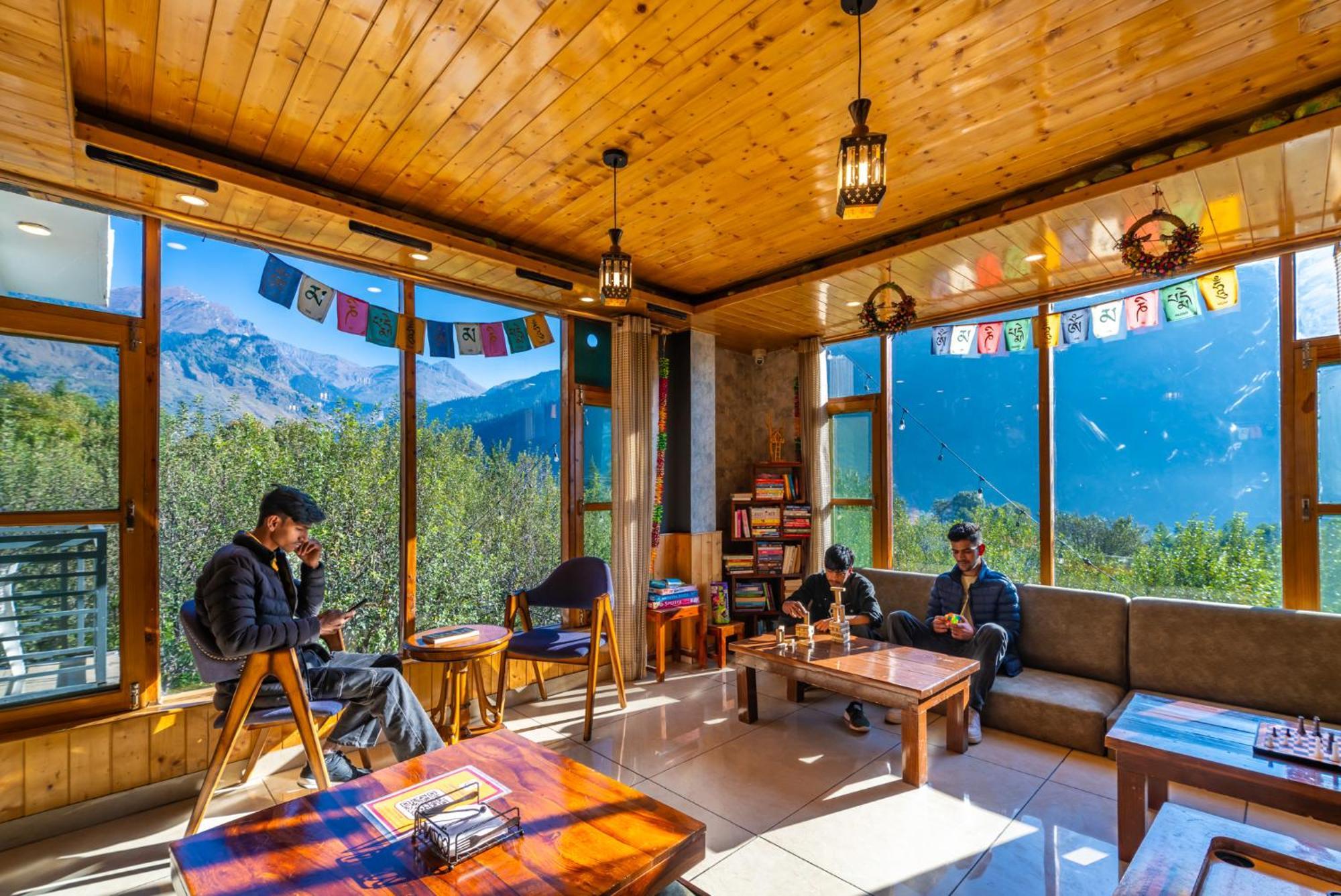 The 14 Gables, A Boutique Stay - Pet Friendly Hotel มะนาลี ภายนอก รูปภาพ