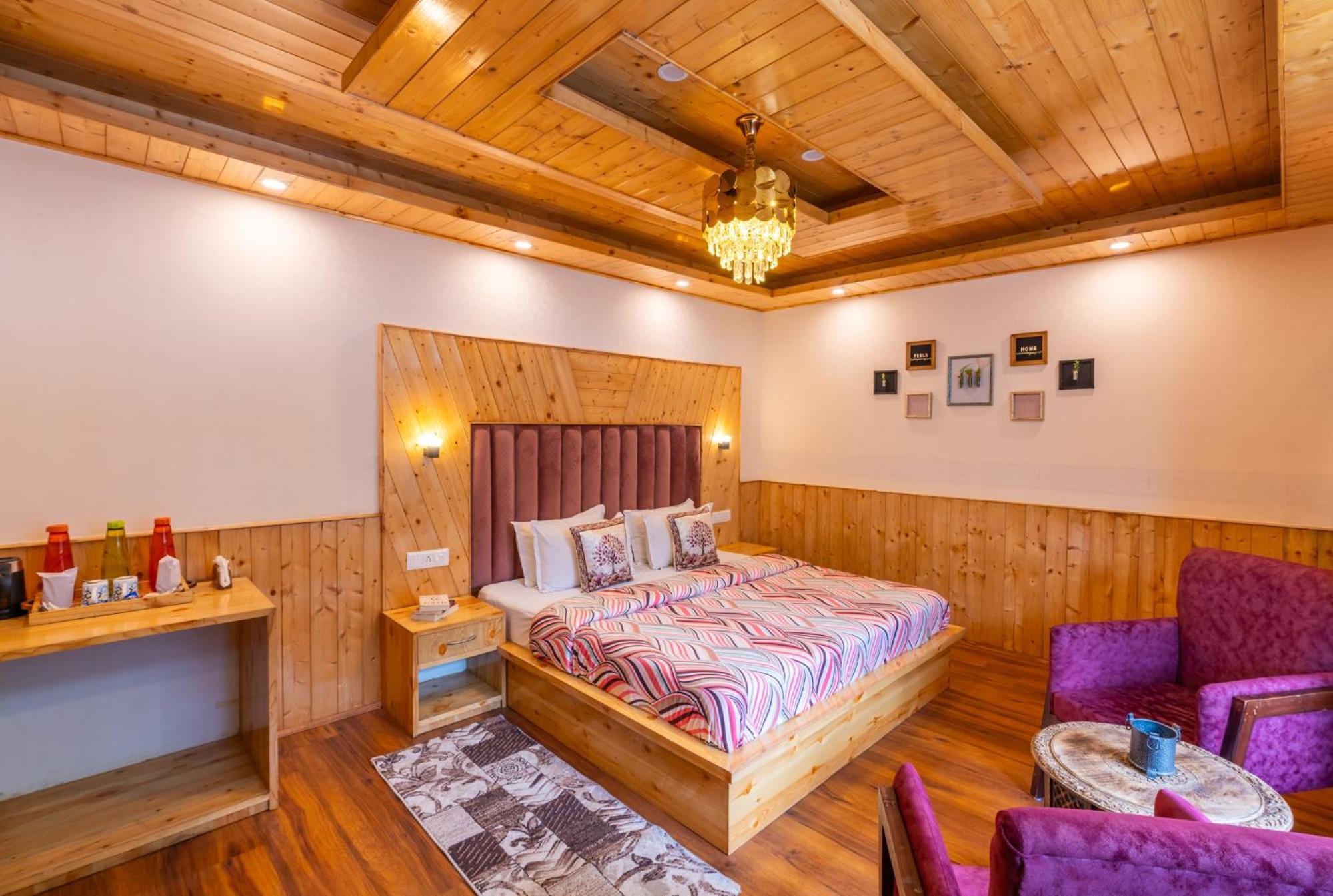 The 14 Gables, A Boutique Stay - Pet Friendly Hotel มะนาลี ภายนอก รูปภาพ