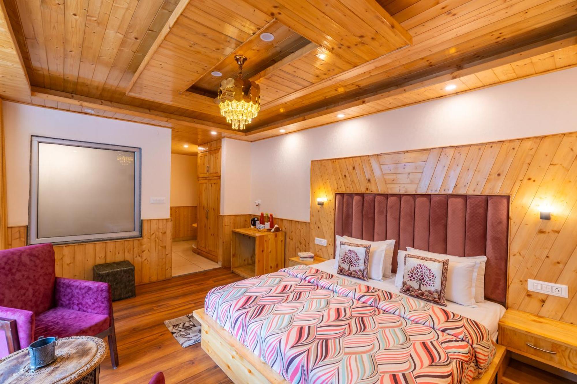 The 14 Gables, A Boutique Stay - Pet Friendly Hotel มะนาลี ภายนอก รูปภาพ